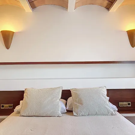 Апартаменты Roca Fornells, En Tramontana F239