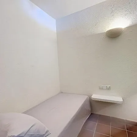 Roca Fornells, En Tramontana F239